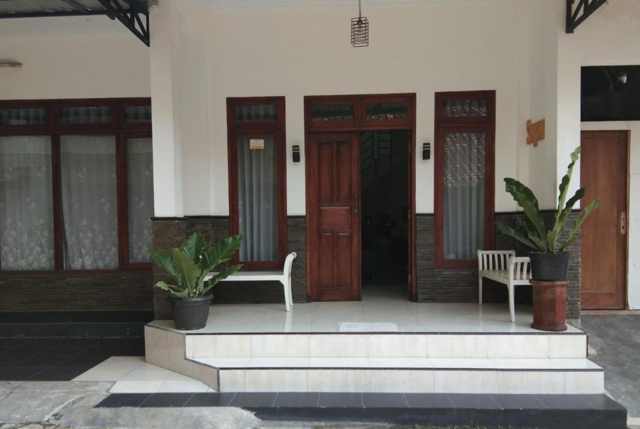 Sayana Homestay Sleman  Exterior foto