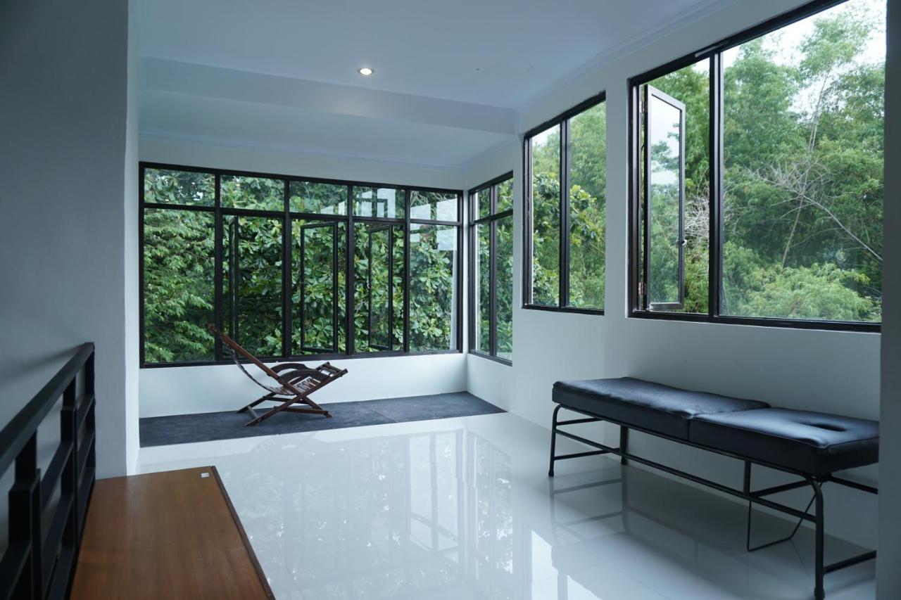 Sayana Homestay Sleman  Exterior foto